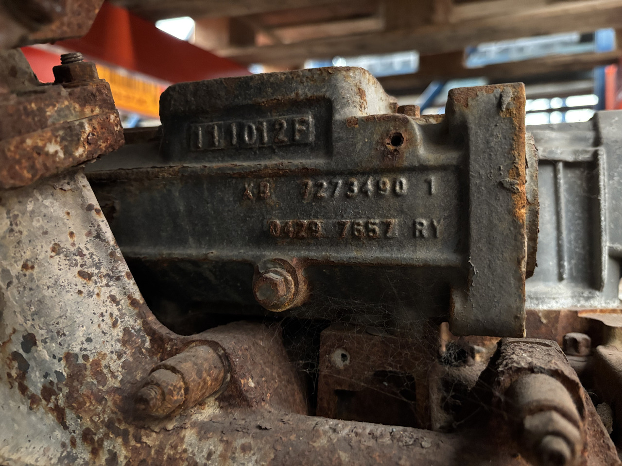 Deutz TCD3.6 L4 TCD3.6 L4 Silnik Blok Kolektor CZĘŚCI 7273490 - Motor y piezas: foto 1 Deutz TCD3.6 L4 TCD3.6 L4 Silnik Blok Kolektor CZĘŚCI 7273490 - Motor y piezas: foto 1