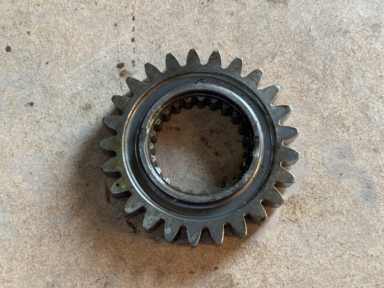 Fendt 307 308 309 310 250 270 Koło Zębate Walcowe 192111380020 - Transmisión para Maquinaria agrícola: foto 2 Fendt 307 308 309 310 250 270 Koło Zębate Walcowe 192111380020 - Transmisión para Maquinaria agrícola: foto 2