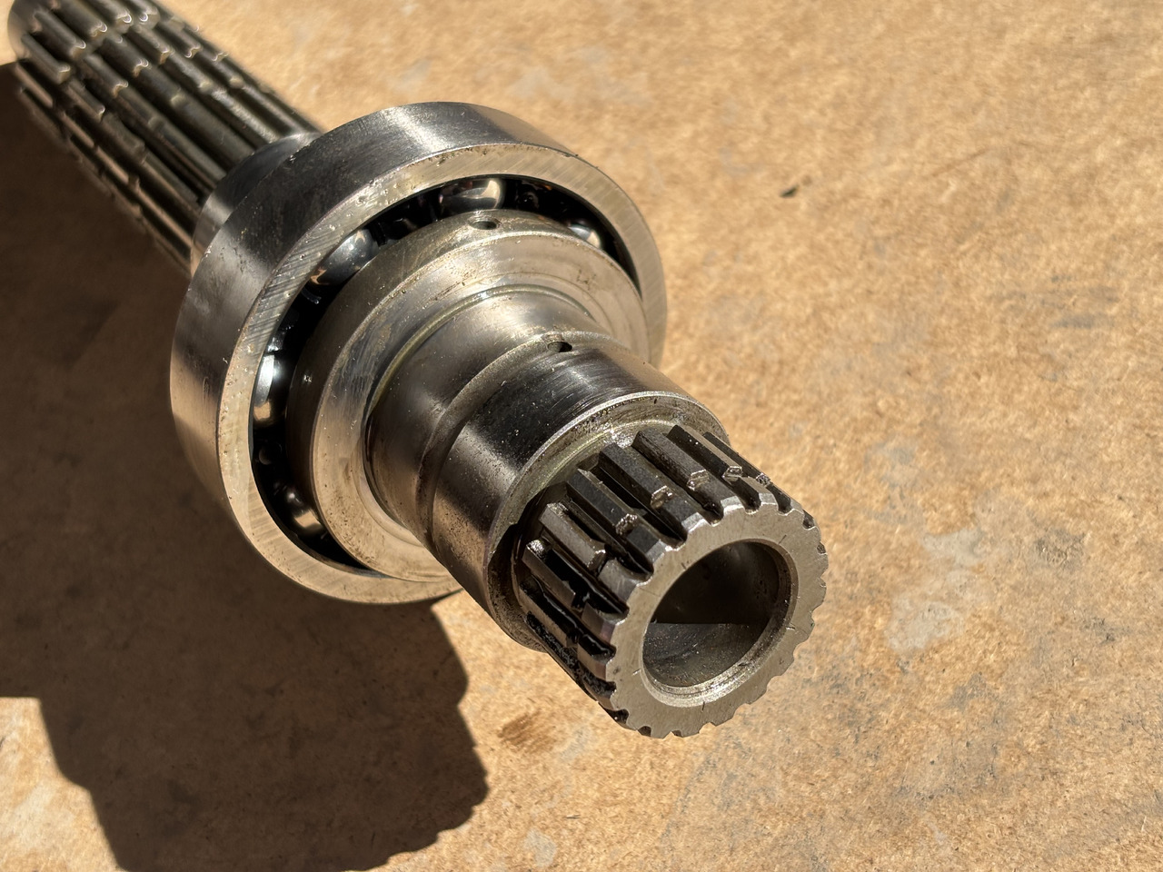 Fendt 307 308 309 310 311 312 Wałek Zębaty 205116080060 - Transmisión para Maquinaria agrícola: foto 3 Fendt 307 308 309 310 311 312 Wałek Zębaty 205116080060 - Transmisión para Maquinaria agrícola: foto 3