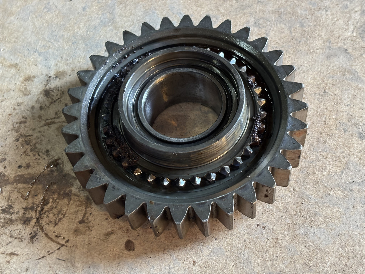 Fendt 307 308 309 310 311 Synchronizacja Synchronizator 312103080010 312103080011 - Transmisión para Maquinaria agrícola: foto 3 Fendt 307 308 309 310 311 Synchronizacja Synchronizator 312103080010 312103080011 - Transmisión para Maquinaria agrícola: foto 3