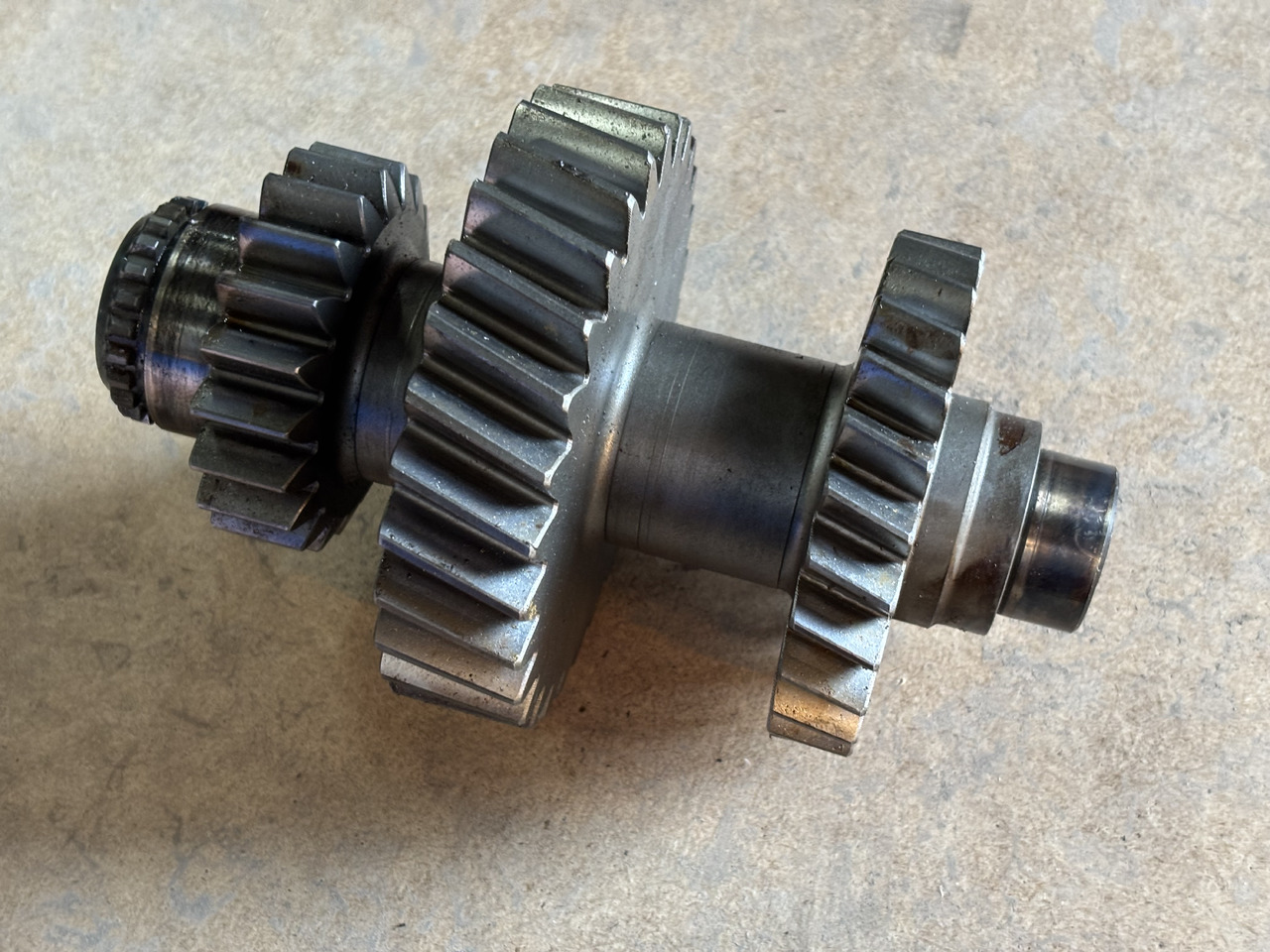 Fendt 307 308 310 311 370 390 Koła Bliźniacze Tryb 199100080150 - Transmisión para Maquinaria agrícola: foto 2 Fendt 307 308 310 311 370 390 Koła Bliźniacze Tryb 199100080150 - Transmisión para Maquinaria agrícola: foto 2