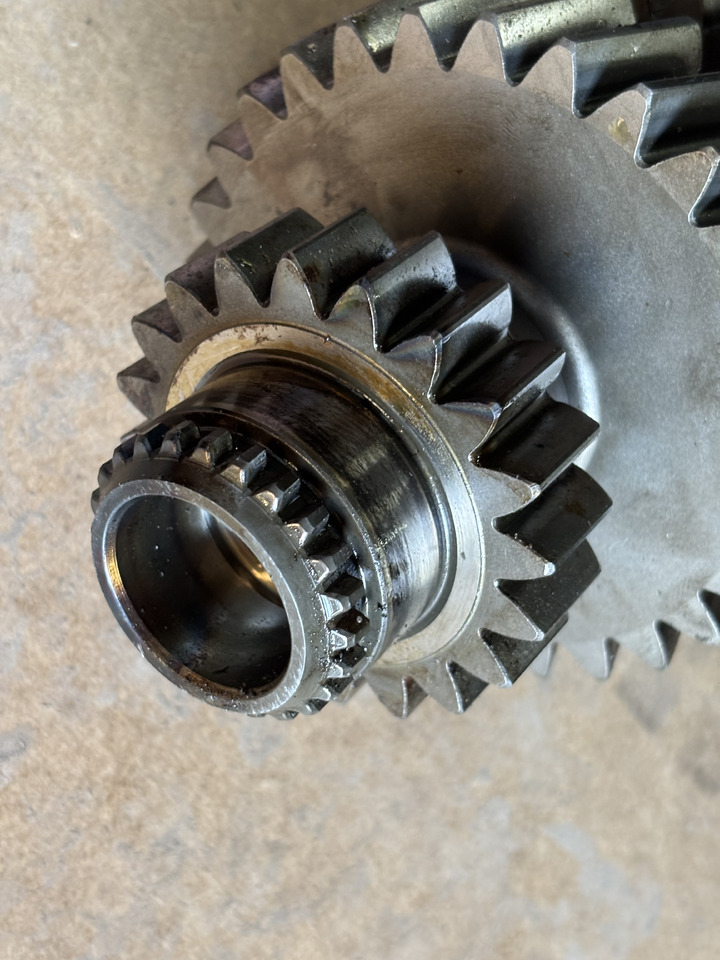 Fendt 307 308 310 311 370 390 Koła Bliźniacze Tryb 199100080150 - Transmisión para Maquinaria agrícola: foto 3 Fendt 307 308 310 311 370 390 Koła Bliźniacze Tryb 199100080150 - Transmisión para Maquinaria agrícola: foto 3