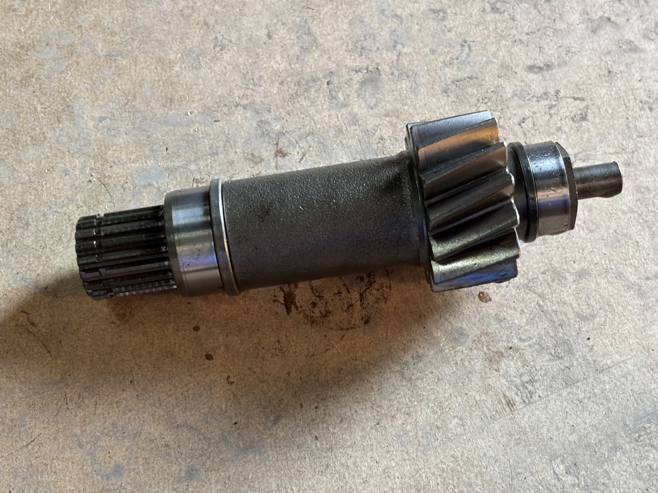 Fendt 308 309 310 311 312 Wałek 312100080040 - Transmisión para Maquinaria agrícola: foto 1 Fendt 308 309 310 311 312 Wałek 312100080040 - Transmisión para Maquinaria agrícola: foto 1