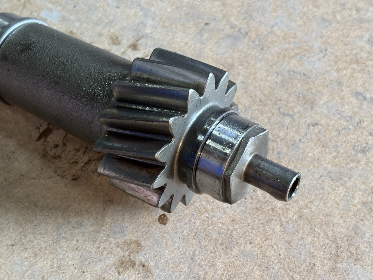 Fendt 308 309 310 311 312 Wałek 312100080040 - Transmisión para Maquinaria agrícola: foto 2 Fendt 308 309 310 311 312 Wałek 312100080040 - Transmisión para Maquinaria agrícola: foto 2