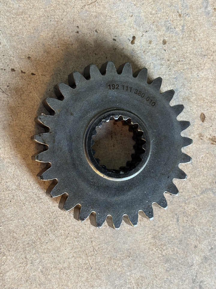 Fendt 310 311 312 Koło Zębate Walcowe 192111380010 - Transmisión para Maquinaria agrícola: foto 1 Fendt 310 311 312 Koło Zębate Walcowe 192111380010 - Transmisión para Maquinaria agrícola: foto 1