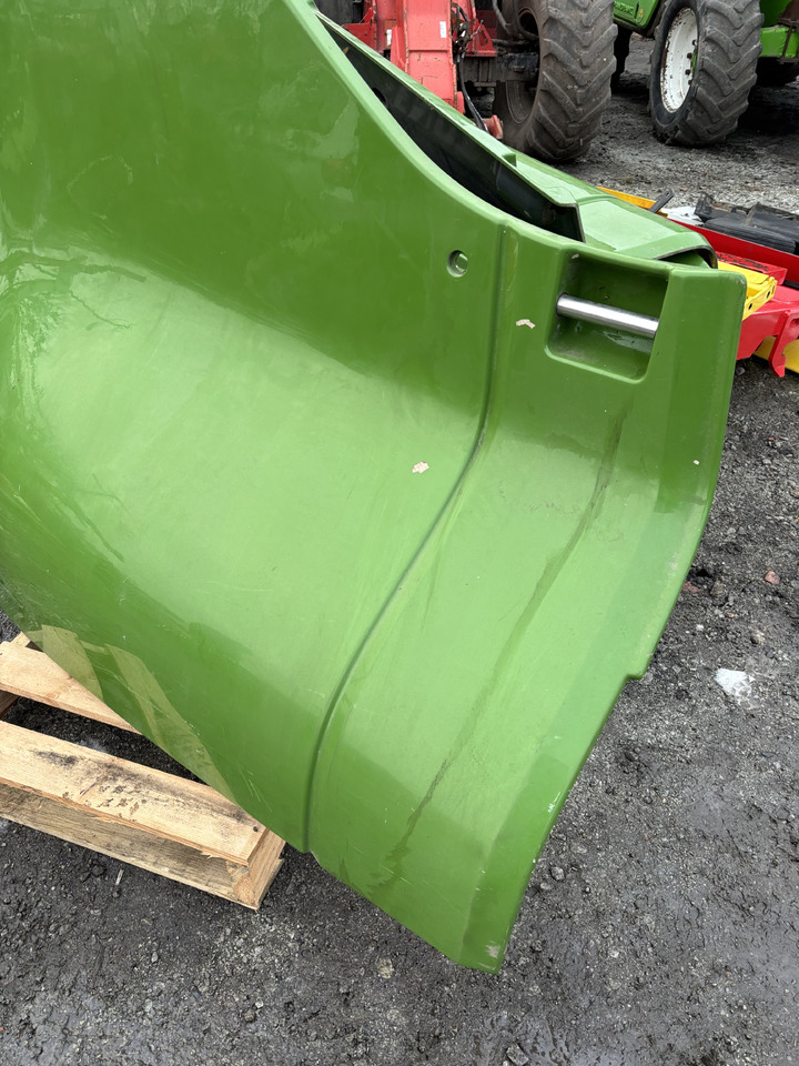 Fendt Katana 65 S4 650 Gen3 85 S4 Owiewka Prawa Obudowa Prawa Klapa H653500133142 - Carrocería y exterior para Maquinaria agrícola: foto 3 Fendt Katana 65 S4 650 Gen3 85 S4 Owiewka Prawa Obudowa Prawa Klapa H653500133142 - Carrocería y exterior para Maquinaria agrícola: foto 3