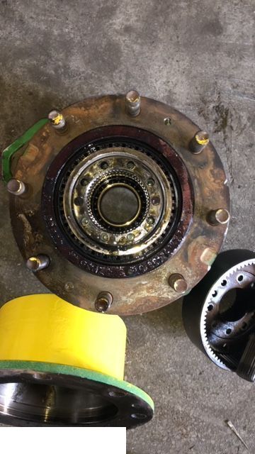 John Deere 3420 - Zwrotnica - Mangueta para Maquinaria agrícola: foto 2 John Deere 3420 - Zwrotnica - Mangueta para Maquinaria agrícola: foto 2