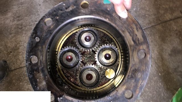 John Deere 3420 - Zwrotnica - Mangueta para Maquinaria agrícola: foto 5 John Deere 3420 - Zwrotnica - Mangueta para Maquinaria agrícola: foto 5