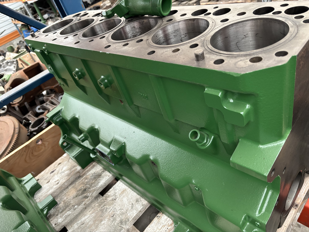 John Deere 6068 6068HL481 Blok Silnika R504850 - Bloque de cilindros para Maquinaria agrícola: foto 3 John Deere 6068 6068HL481 Blok Silnika R504850 - Bloque de cilindros para Maquinaria agrícola: foto 3