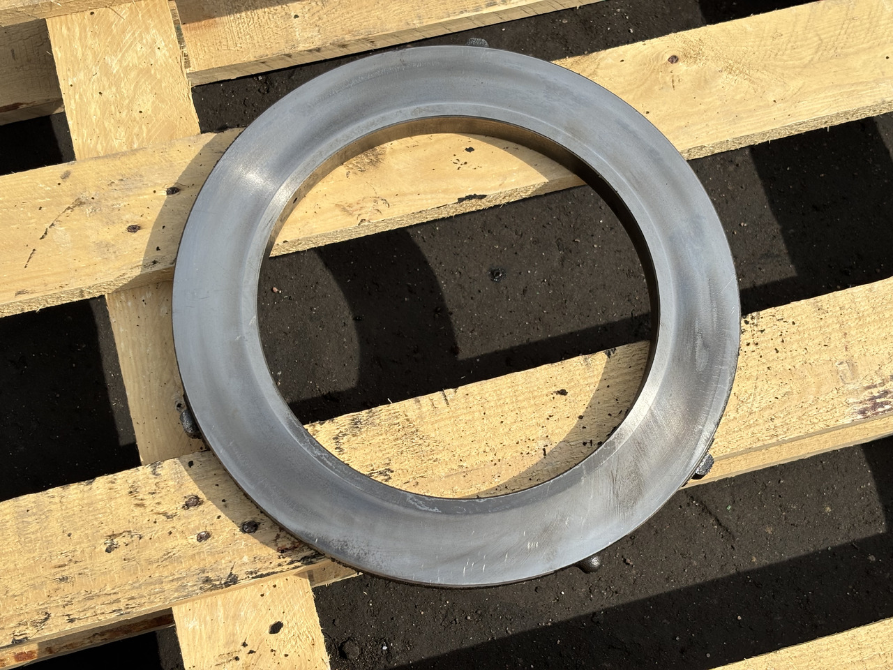 John Deere 6630 Tarcza Płytka Hamulcowa L114053 - Discos de freno para Maquinaria agrícola: foto 3 John Deere 6630 Tarcza Płytka Hamulcowa L114053 - Discos de freno para Maquinaria agrícola: foto 3