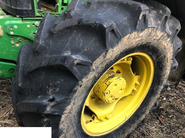 John Deere - Koło Felga 420/70 R24 Koło 520/70 R38 - Rueda completa para Maquinaria agrícola: foto 2 John Deere - Koło Felga 420/70 R24 Koło 520/70 R38 - Rueda completa para Maquinaria agrícola: foto 2