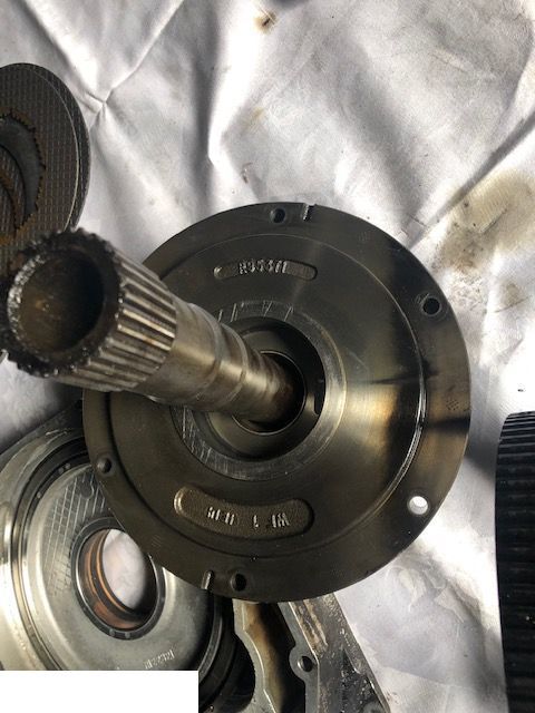 John Deere r95371 - Bęben - Caja de cambios y piezas para Maquinaria agrícola: foto 2 John Deere r95371 - Bęben - Caja de cambios y piezas para Maquinaria agrícola: foto 2