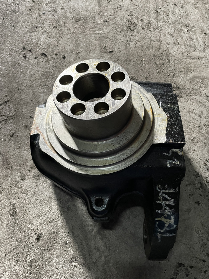 John Deere sieczkarnia 7200 7300 7400 7500 7700 7800 - zwrotnica ER145011 12863 - Mangueta para Maquinaria agrícola: foto 5 John Deere sieczkarnia 7200 7300 7400 7500 7700 7800 - zwrotnica ER145011 12863 - Mangueta para Maquinaria agrícola: foto 5