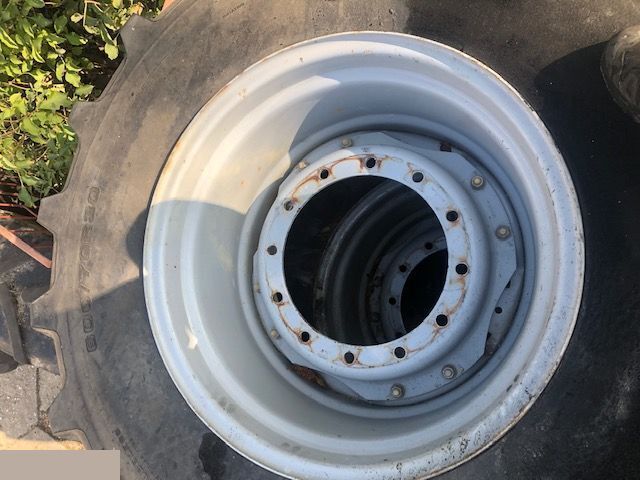 Koło 600/70 R30 - Rueda completa para Maquinaria agrícola: foto 1 Koło 600/70 R30 - Rueda completa para Maquinaria agrícola: foto 1