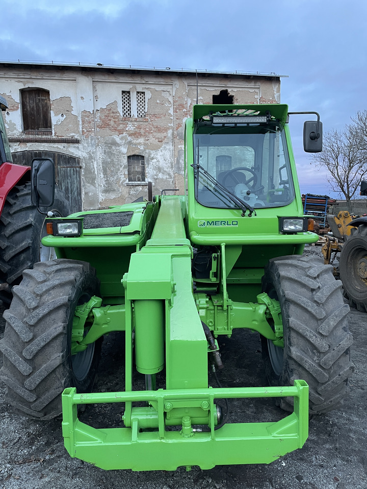 Ładowarka teleskopowa Merlo Turbofarmer P34.7 Plus 2009r. - Manipulador telescópico: foto 2 Ładowarka teleskopowa Merlo Turbofarmer P34.7 Plus 2009r. - Manipulador telescópico: foto 2