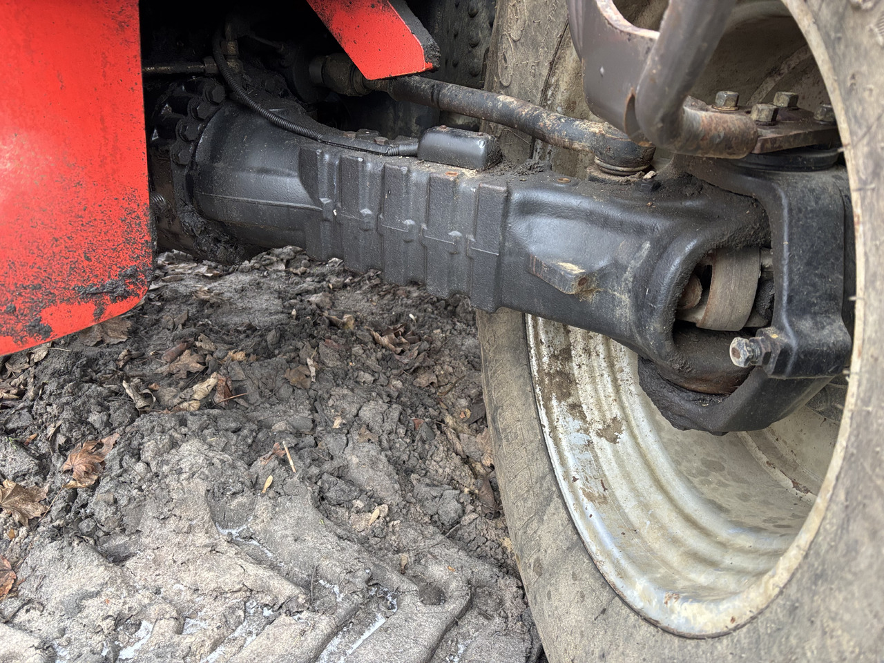 Manitou MLT 735 120 PS 2014rok Most Przedni Most Tylny Zwolnica Zwrotnica Obudowa Pochwa CZĘŚCI - Mando final para Maquinaria agrícola: foto 1 Manitou MLT 735 120 PS 2014rok Most Przedni Most Tylny Zwolnica Zwrotnica Obudowa Pochwa CZĘŚCI - Mando final para Maquinaria agrícola: foto 1