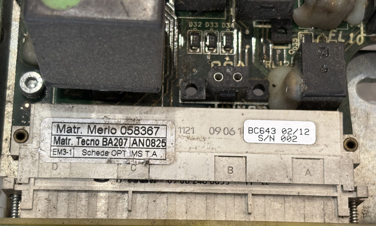 Merlo 058367 Kontroler Płyta Elektroniczna ECU MUGS UGS SGB Sterownik Bezpiecznik - Unidad de control para Maquinaria de construcción: foto 2 Merlo 058367 Kontroler Płyta Elektroniczna ECU MUGS UGS SGB Sterownik Bezpiecznik - Unidad de control para Maquinaria de construcción: foto 2