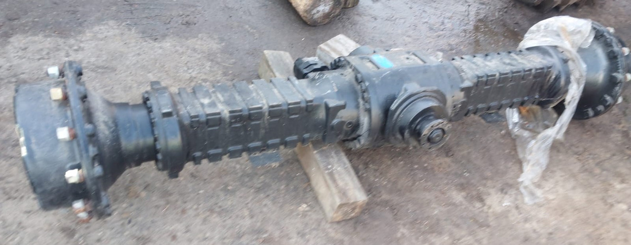 NAF BST 01/0 02 Oś Sztywna Kompletna Ponsse Komatsu NOWA - Eje y piezas para Maquinaria forestal: foto 2 NAF BST 01/0 02 Oś Sztywna Kompletna Ponsse Komatsu NOWA - Eje y piezas para Maquinaria forestal: foto 2