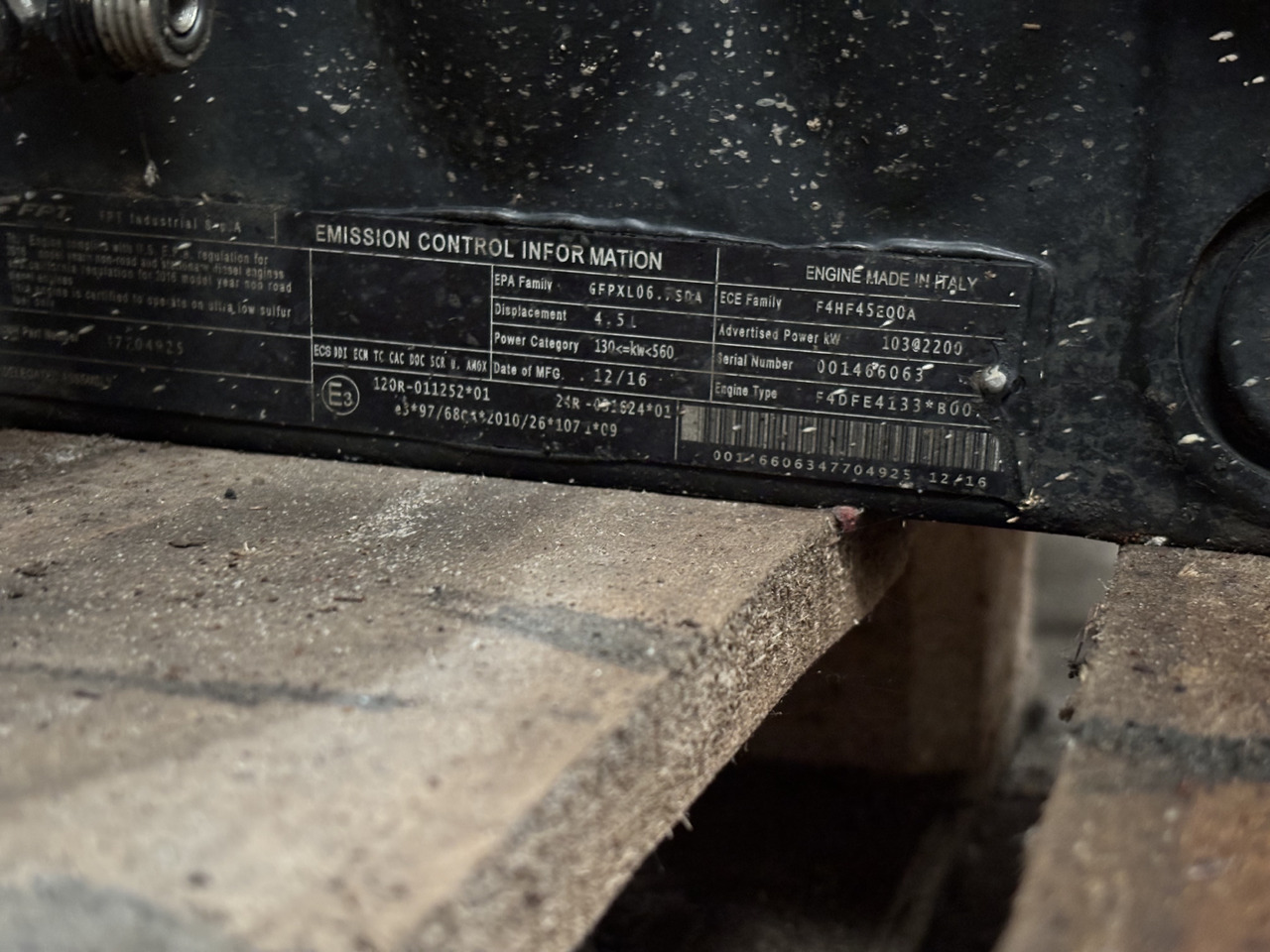 New Holland Case Iveco JCB CNH F4DFE4133 F4DFE4133*B00 Silnik CZĘŚCI - Motor y piezas para Maquinaria agrícola: foto 2 New Holland Case Iveco JCB CNH F4DFE4133 F4DFE4133*B00 Silnik CZĘŚCI - Motor y piezas para Maquinaria agrícola: foto 2