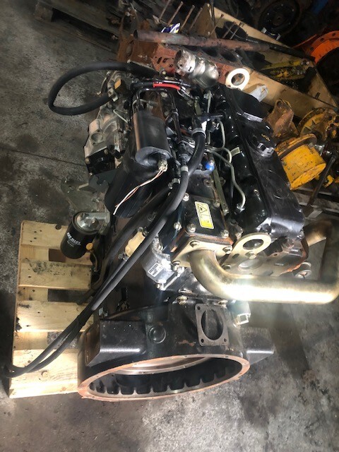 Perkins RG38138 Silnik Kompletny lub części - Motor para Maquinaria agrícola: foto 1 Perkins RG38138 Silnik Kompletny lub części - Motor para Maquinaria agrícola: foto 1