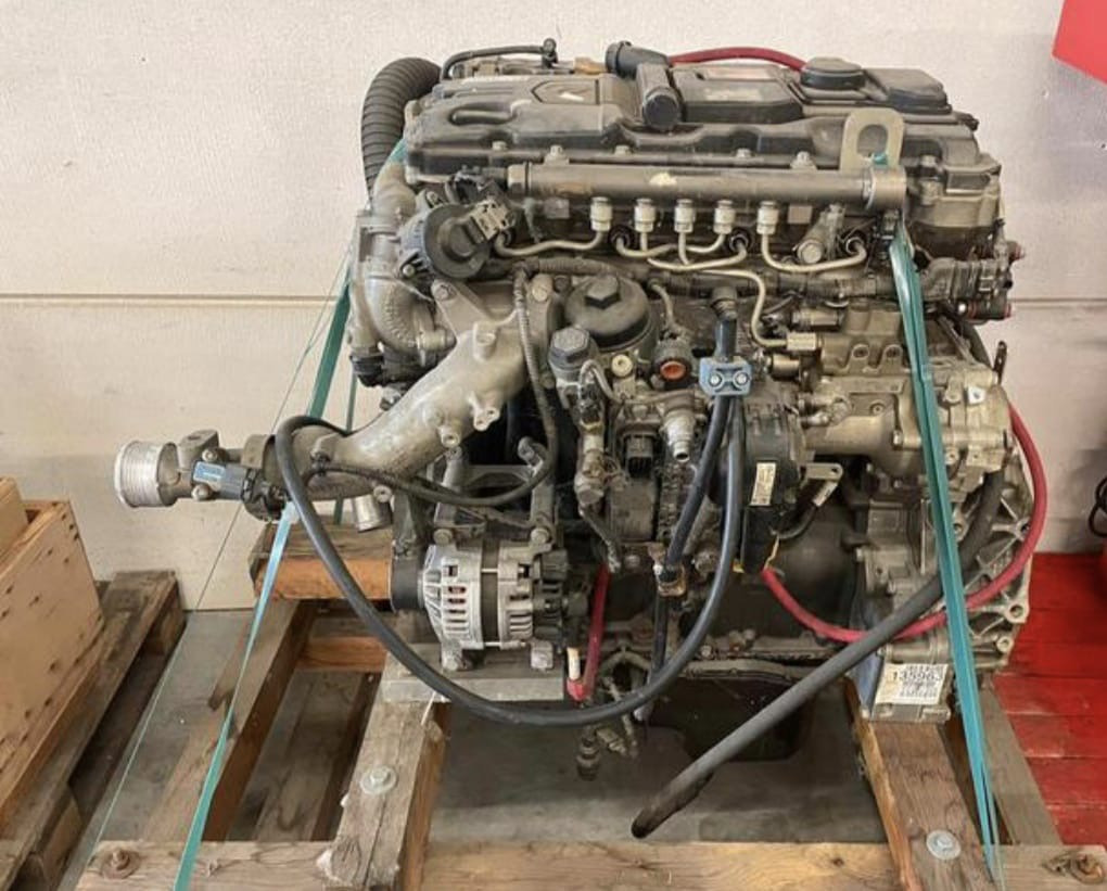 Silnik Mercedes OM934LA OM934 części - Motor y piezas para Camión: foto 4 Silnik Mercedes OM934LA OM934 części - Motor y piezas para Camión: foto 4