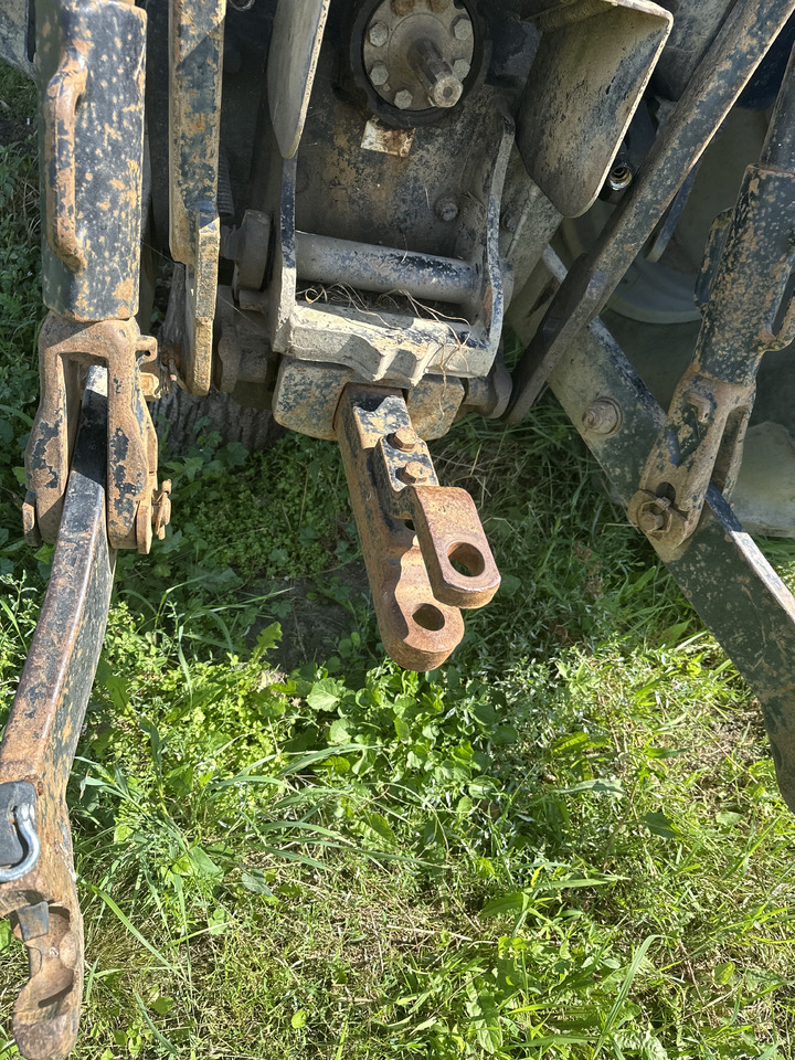 Zaczep polowy Hitch Massey Ferguson claas - Bastidor/ Chasis para Maquinaria agrícola: foto 1 Zaczep polowy Hitch Massey Ferguson claas - Bastidor/ Chasis para Maquinaria agrícola: foto 1