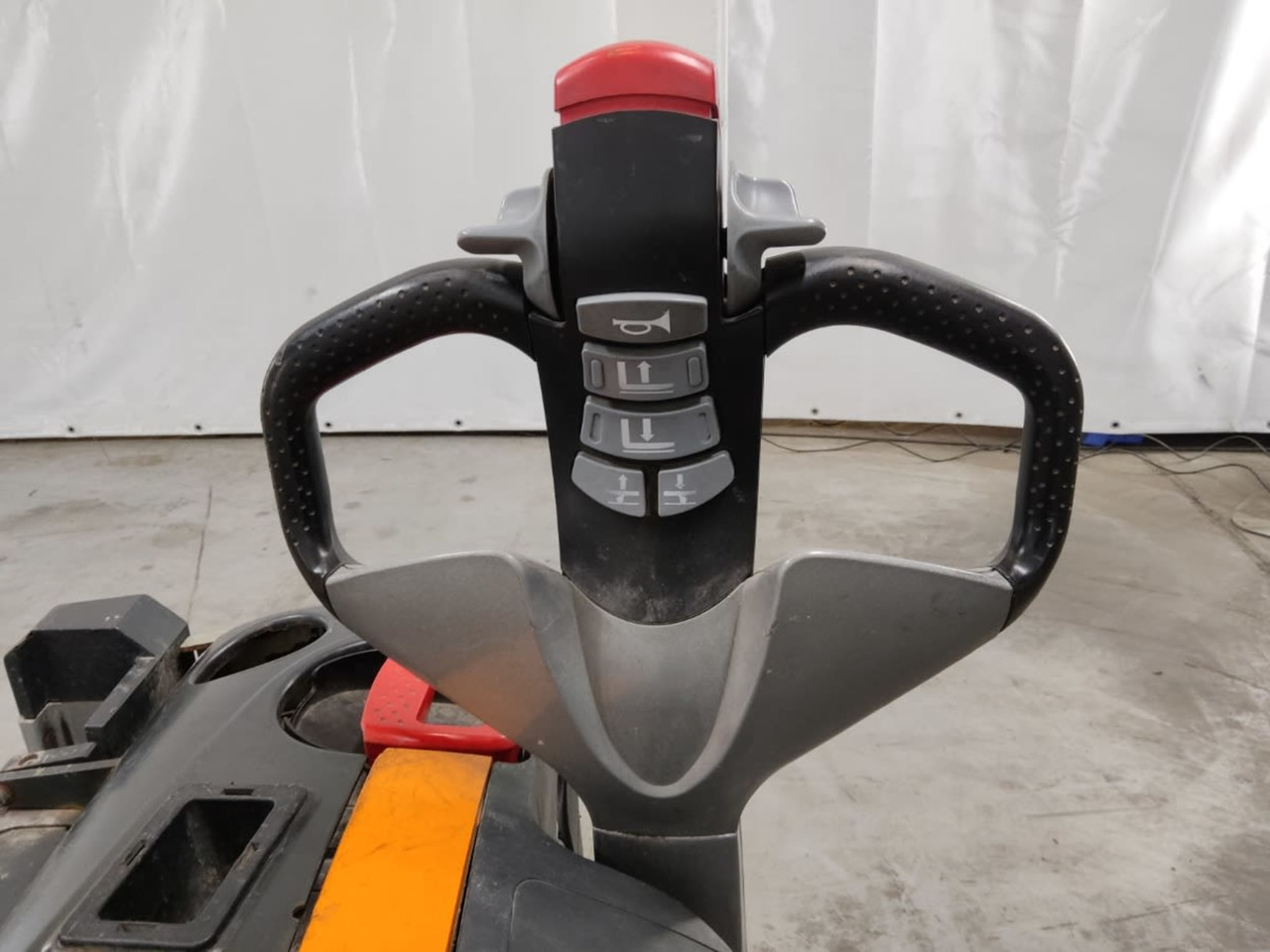 STILL EXU-H18 - Transpaleta: foto 3 STILL EXU-H18 - Transpaleta: foto 3