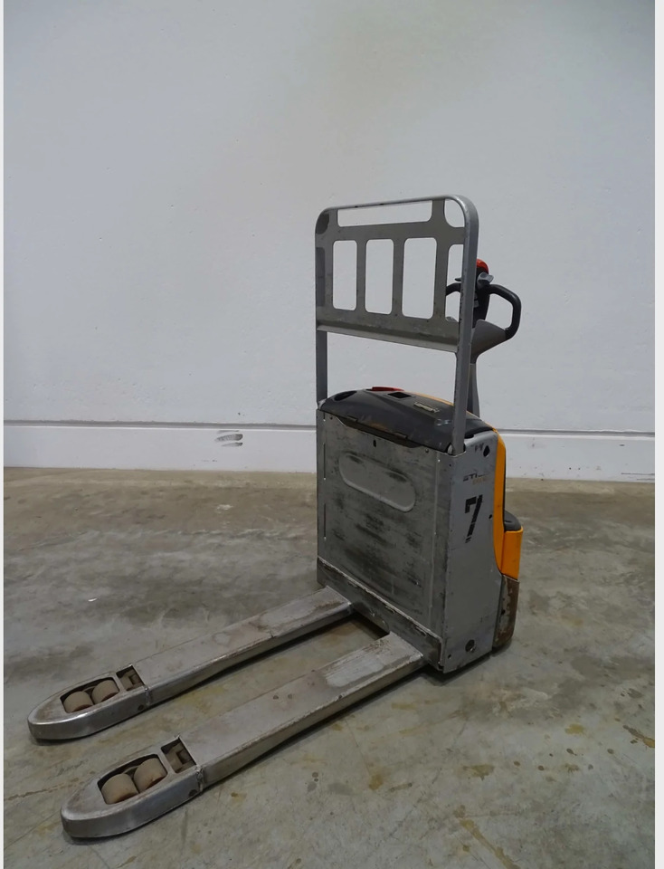 STILL EXU16 - Transpaleta: foto 1 STILL EXU16 - Transpaleta: foto 1