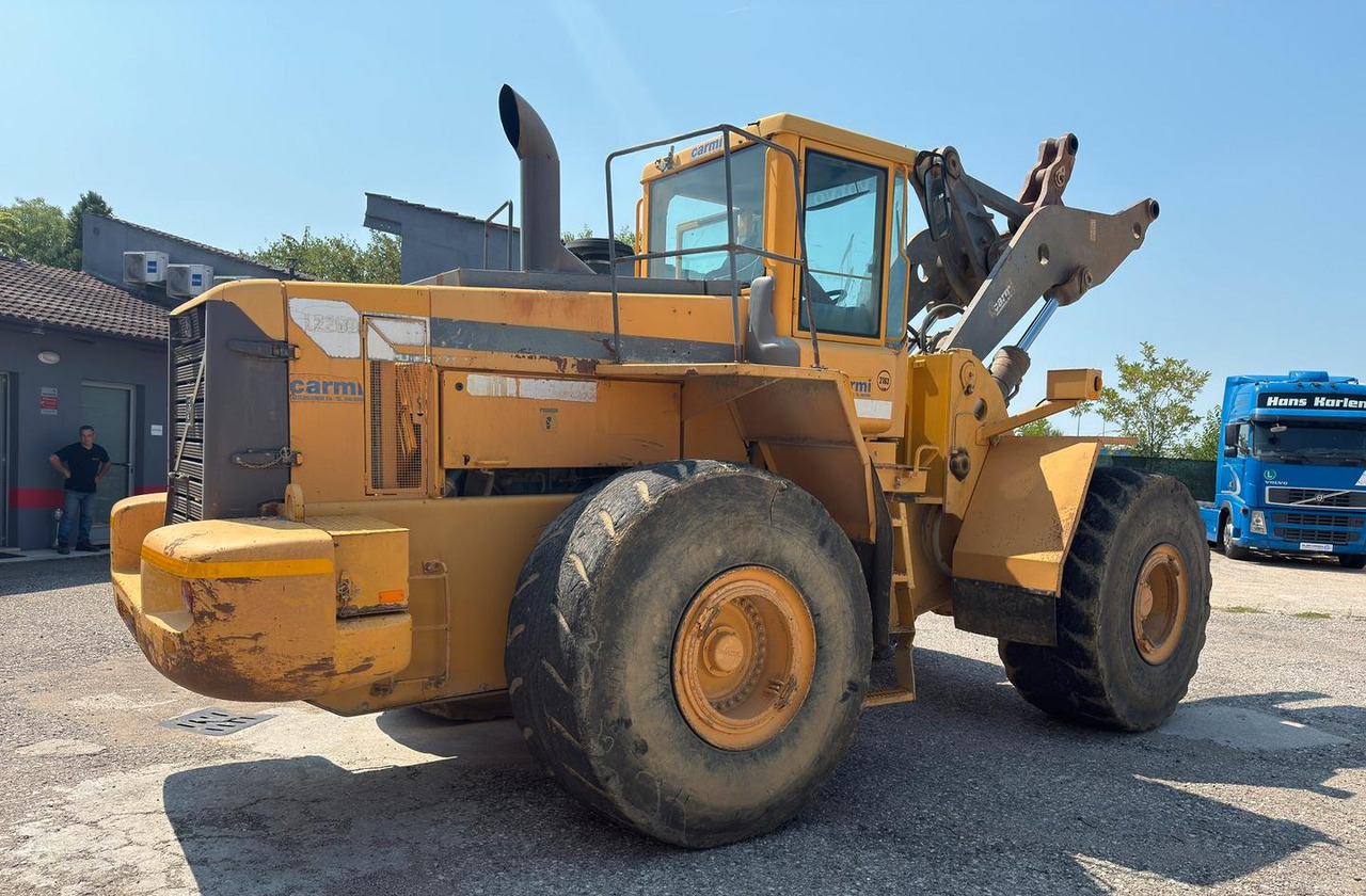 Pala gommata Volvo L 220 - Cargadora de ruedas: foto 5 Pala gommata Volvo L 220 - Cargadora de ruedas: foto 5
