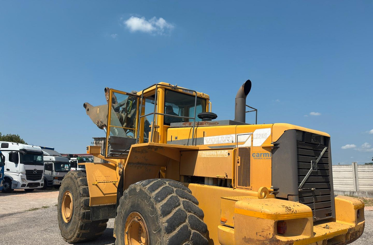 Pala gommata Volvo L 220 - Cargadora de ruedas: foto 4 Pala gommata Volvo L 220 - Cargadora de ruedas: foto 4