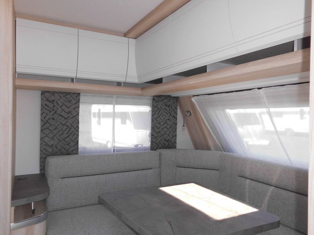Hobby De Luxe 460 LU 2025 1500kg. - Caravana: foto 4 Hobby De Luxe 460 LU 2025 1500kg. - Caravana: foto 4