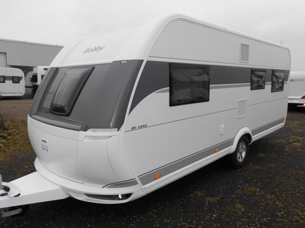 Caravana nuevo Hobby De Luxe 515 UHL 2025 2000kg. AUTARK AMBIENTE: foto 7
