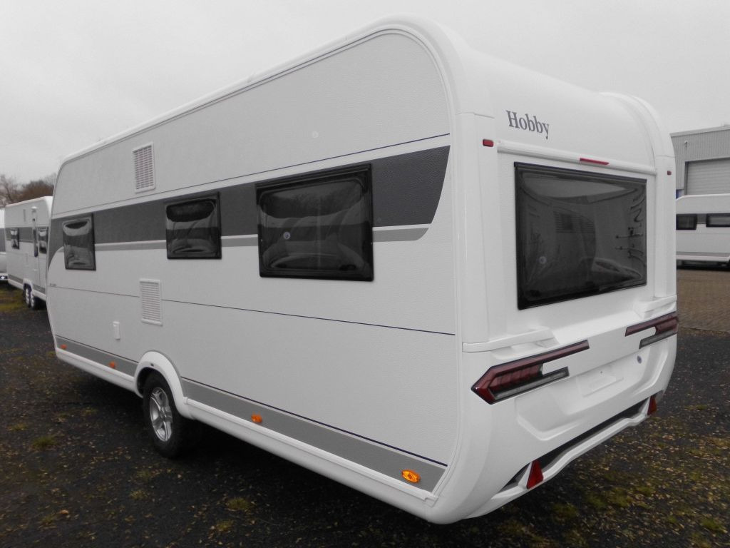 Caravana nuevo Hobby De Luxe 515 UHL 2025 2000kg. AUTARK AMBIENTE: foto 6