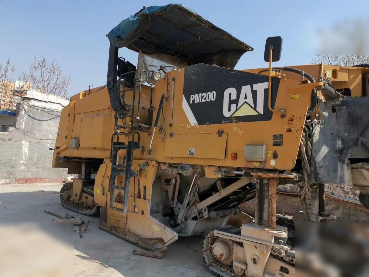 2011 CATERPILLAR PM-200 - Fresadora en frío: foto 1 2011 CATERPILLAR PM-200 - Fresadora en frío: foto 1