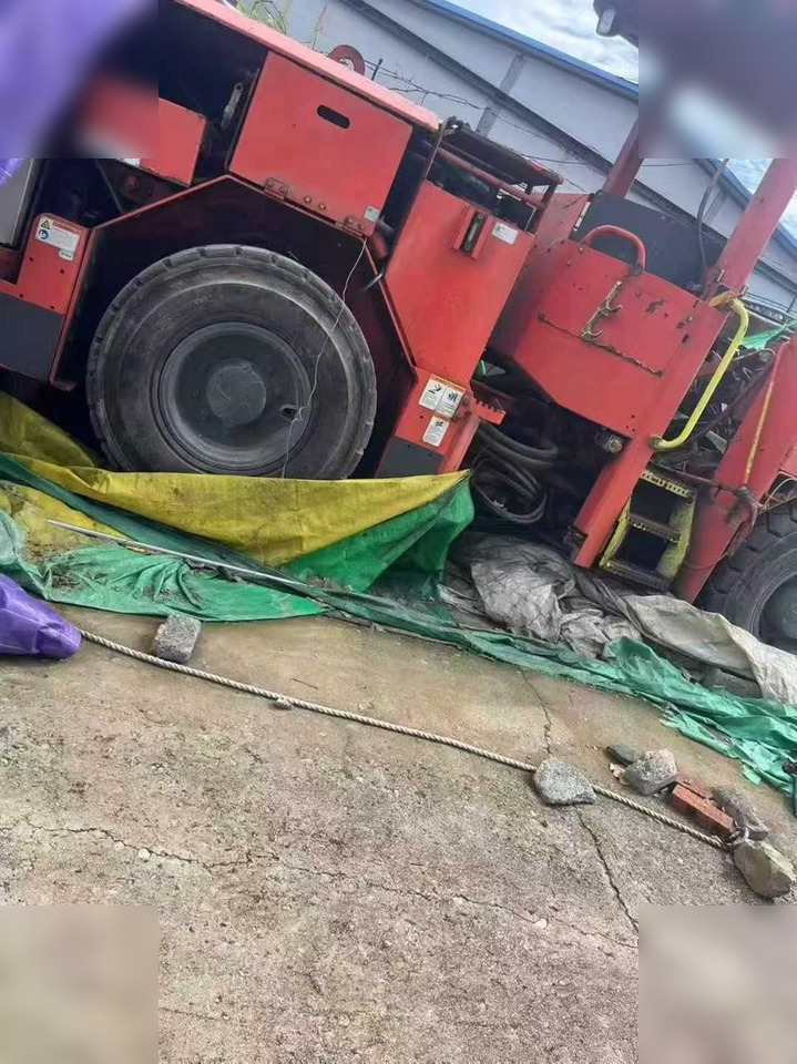 2012 SANDVIK DL311 - Perforadora direccional horizontal: foto 2 2012 SANDVIK DL311 - Perforadora direccional horizontal: foto 2