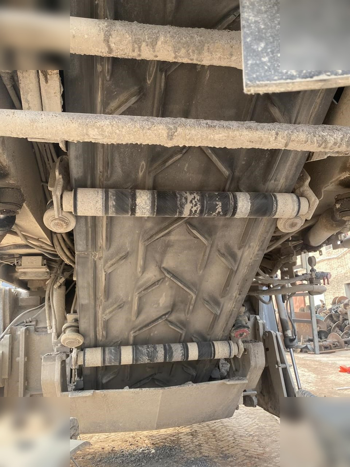 2013 WIRTGEN W2000 - Fresadora en frío: foto 5 2013 WIRTGEN W2000 - Fresadora en frío: foto 5