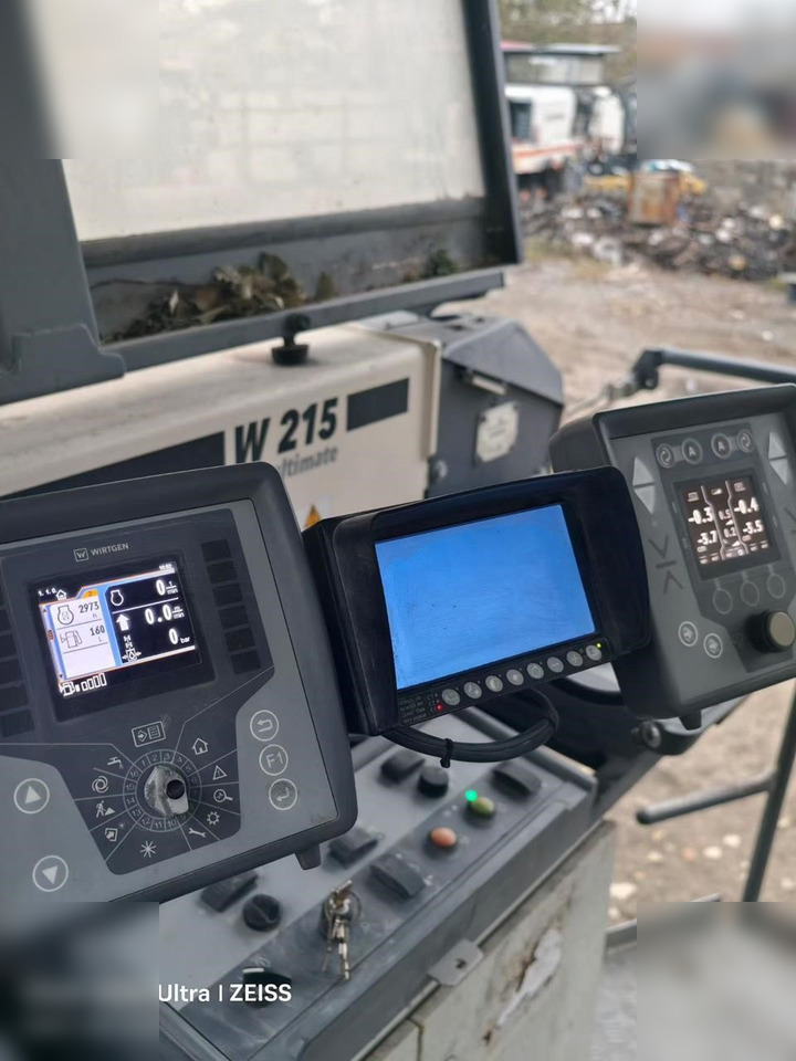 2021 WIRTGEN W215 - Fresadora en frío: foto 3 2021 WIRTGEN W215 - Fresadora en frío: foto 3