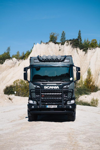 Scania G 410 XT 4x4 FULLY EQUIPPED EXPEDITION TRUCK - Autocaravana: foto 2 Scania G 410 XT 4x4 FULLY EQUIPPED EXPEDITION TRUCK - Autocaravana: foto 2