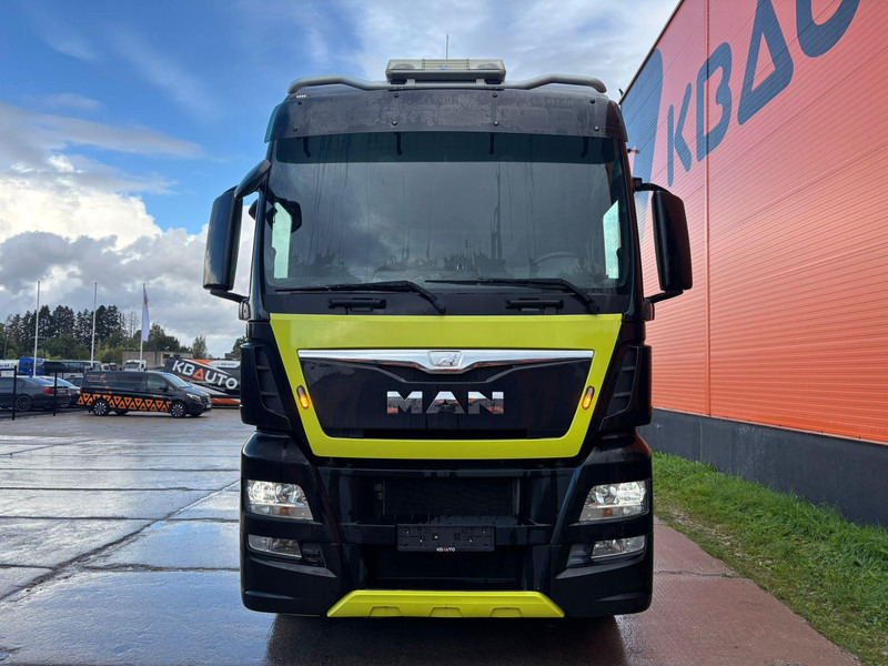 MAN TGX 28.480 6x2 XXL CAB / INTARDER / DOUBLE BOGIE - Cabeza tractora: foto 3 MAN TGX 28.480 6x2 XXL CAB / INTARDER / DOUBLE BOGIE - Cabeza tractora: foto 3