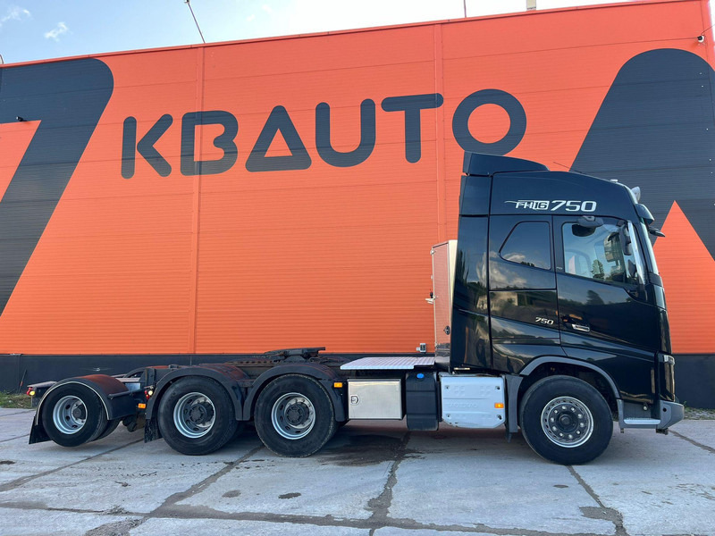 Volvo FH 16 750 8x4 GCW 90 ton / DOLLY / RETARDER - Cabeza tractora: foto 4 Volvo FH 16 750 8x4 GCW 90 ton / DOLLY / RETARDER - Cabeza tractora: foto 4