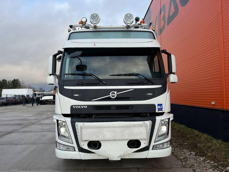 Volvo FM 500 8x2*6 COMBI / EXTENDABLE PLATFORM + TRACTOR / PK65002 + JIB + WINCH / PLATFORM L=6498 mm - Cabeza tractora: foto 3 Volvo FM 500 8x2*6 COMBI / EXTENDABLE PLATFORM + TRACTOR / PK65002 + JIB + WINCH / PLATFORM L=6498 mm - Cabeza tractora: foto 3