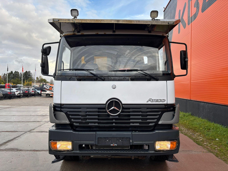 Mercedes-Benz Atego 2628 6x4 AMV ARBPL.10.5M / boom 10.5 m / 1000 kg / 7912 hours - KAESER M76 / 2700 l/min - Camión, Camión grúa: foto 3 Mercedes-Benz Atego 2628 6x4 AMV ARBPL.10.5M / boom 10.5 m / 1000 kg / 7912 hours - KAESER M76 / 2700 l/min - Camión, Camión grúa: foto 3