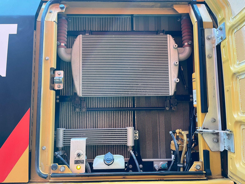 Excavadora de cadenas Caterpillar 326 FL 3D / ROTOTILT / AC / CENTRAL LUBRICATION / AUXILIARY HEATER: foto 17 Excavadora de cadenas Caterpillar 326 FL 3D / ROTOTILT / AC / CENTRAL LUBRICATION / AUXILIARY HEATER: foto 17