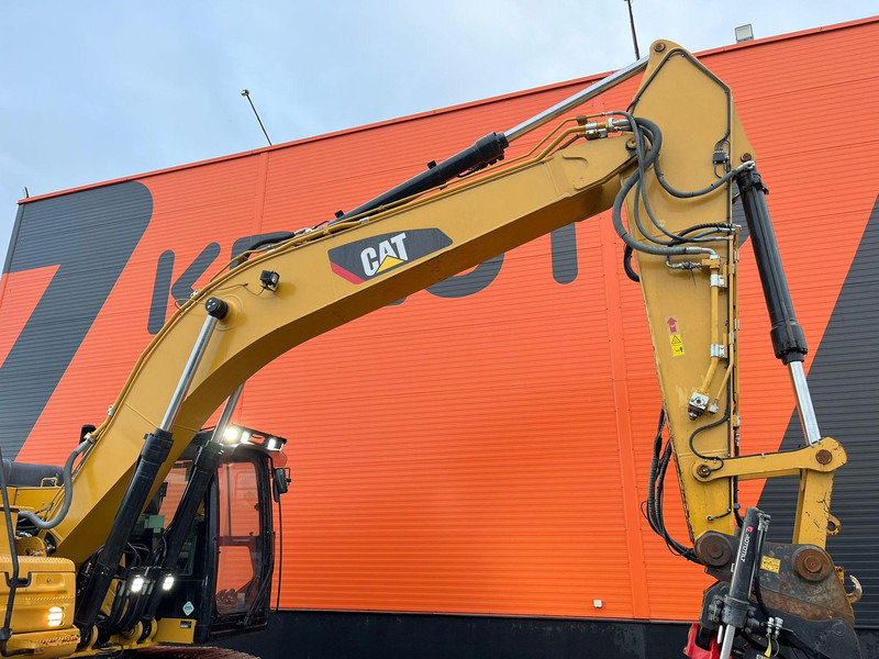 Excavadora de cadenas Caterpillar 326 FL 3D / ROTOTILT / AC / CENTRAL LUBRICATION / AUXILIARY HEATER: foto 12 Excavadora de cadenas Caterpillar 326 FL 3D / ROTOTILT / AC / CENTRAL LUBRICATION / AUXILIARY HEATER: foto 12