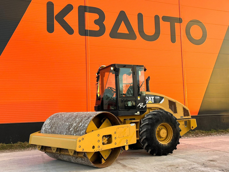 Caterpillar CS 56 3D Trimble DCM300G / AC - Rodillo: foto 1 Caterpillar CS 56 3D Trimble DCM300G / AC - Rodillo: foto 1