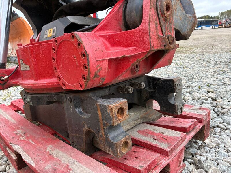 ROTOTILT R8 S70 - Implemento para Maquinaria de construcción: foto 5 ROTOTILT R8 S70 - Implemento para Maquinaria de construcción: foto 5