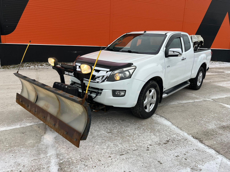 Isuzu D-max 4x4 SNOW PLOW & SPREADER - Pick-up: foto 2 Isuzu D-max 4x4 SNOW PLOW & SPREADER - Pick-up: foto 2