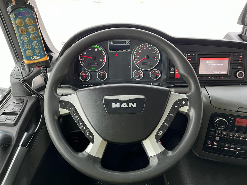 Foto del interior 1: Leasing de MAN TGL 12.220 4x2 JOAB VL8 ton / L=3750 mm MAN TGL 12.220 4x2 JOAB VL8 ton / L=3750 mm Foto del interior 1: Leasing de MAN TGL 12.220 4x2 JOAB VL8 ton / L=3750 mm MAN TGL 12.220 4x2 JOAB VL8 ton / L=3750 mm