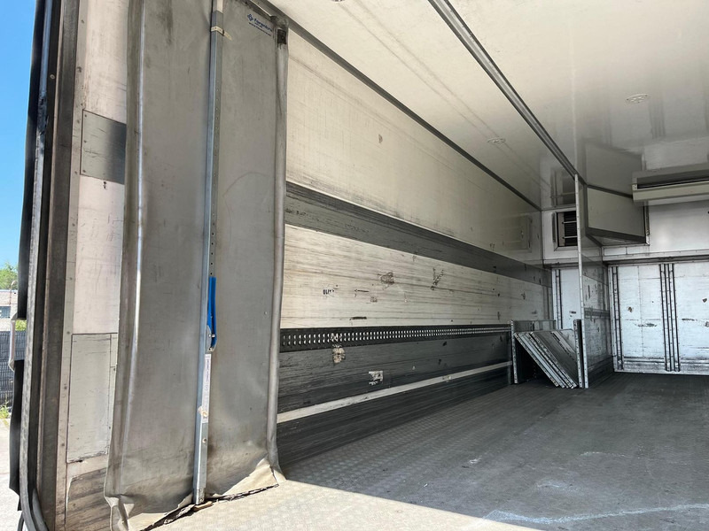 Camión frigorífico MAN TGX 26.480 6x2*4 HULTSTEINS / BOX L=8553 mm: foto 12 Camión frigorífico MAN TGX 26.480 6x2*4 HULTSTEINS / BOX L=8553 mm: foto 12