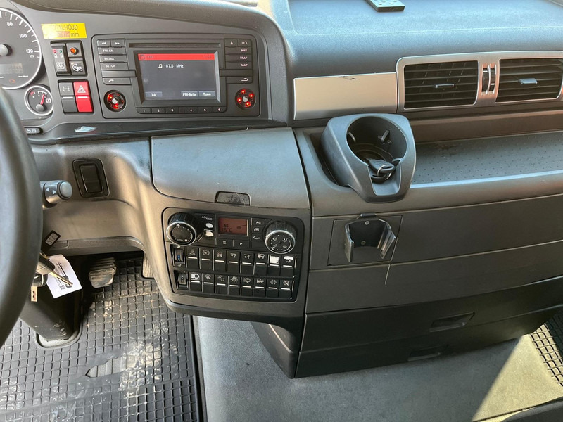 Camión frigorífico MAN TGX 26.480 6x2*4 HULTSTEINS / BOX L=8553 mm: foto 19 Camión frigorífico MAN TGX 26.480 6x2*4 HULTSTEINS / BOX L=8553 mm: foto 19